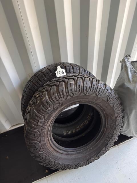 2 x tyres