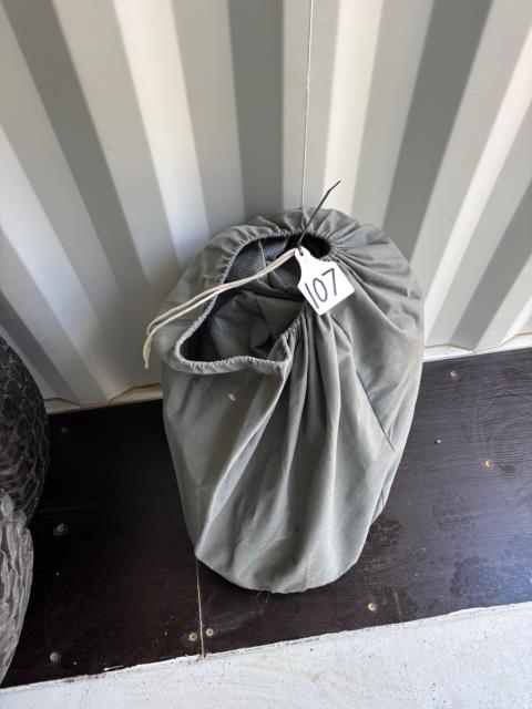 Lot 107 · Small Caravan Cover