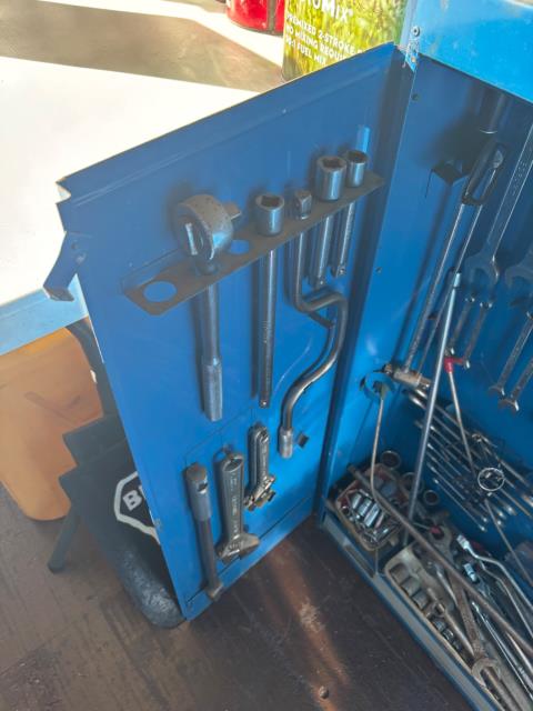 Kingcraft Upright tool box