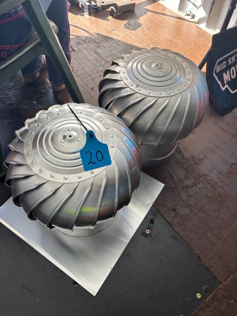 Lot 20 · Windmaster roof ventilators