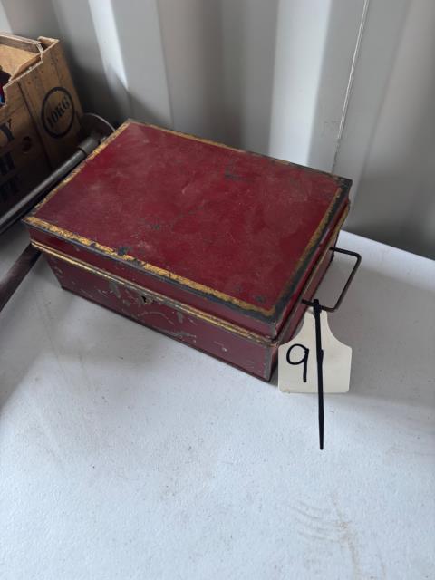 Lot 91 · Cash Box